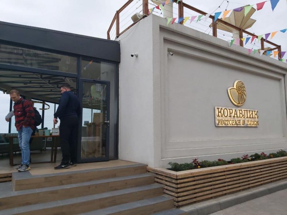 Апартаменты У Моря Magnit Первая Линия Odessa Ngoại thất bức ảnh
