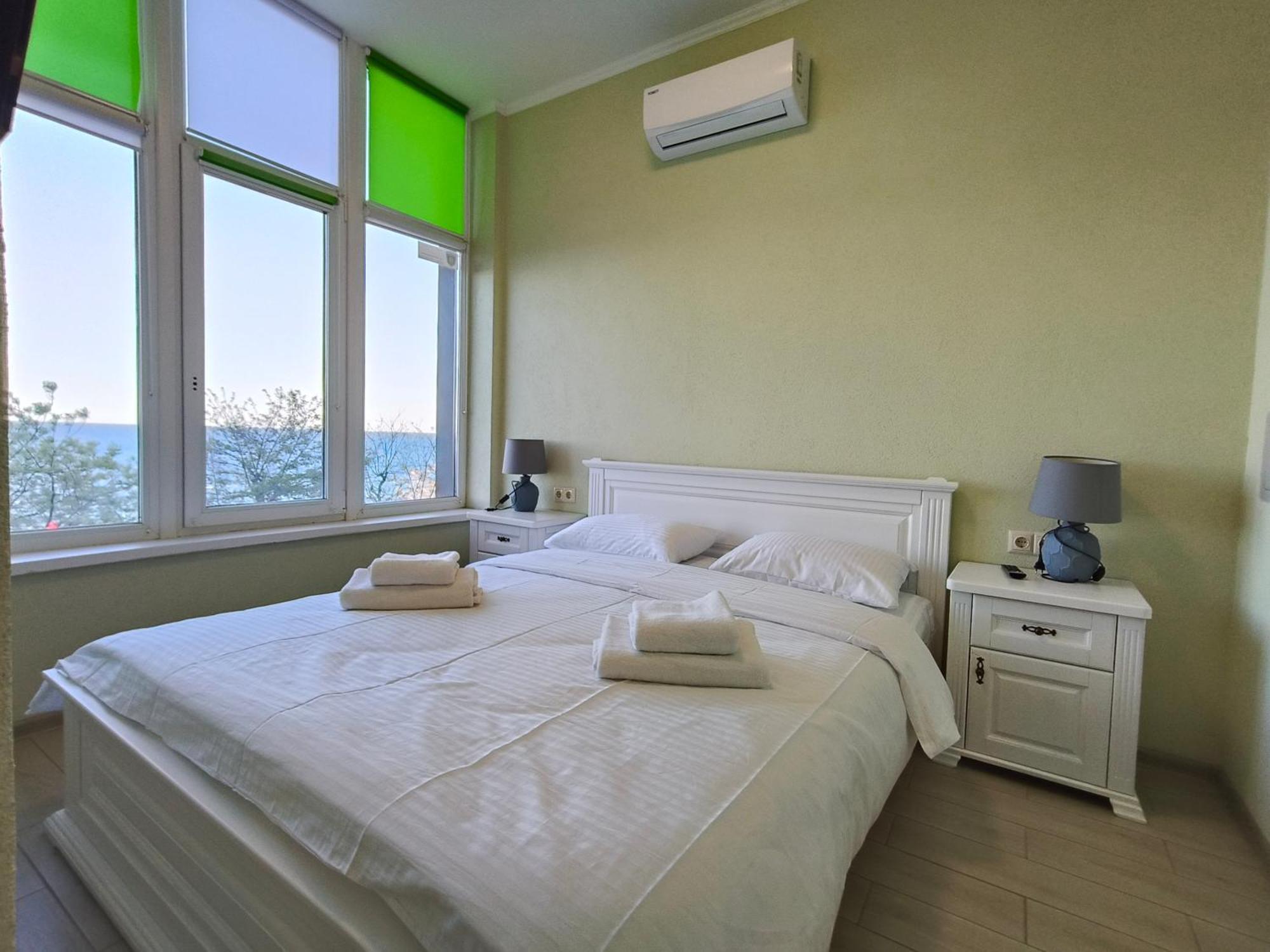 Апартаменты У Моря Magnit Первая Линия Odessa Ngoại thất bức ảnh